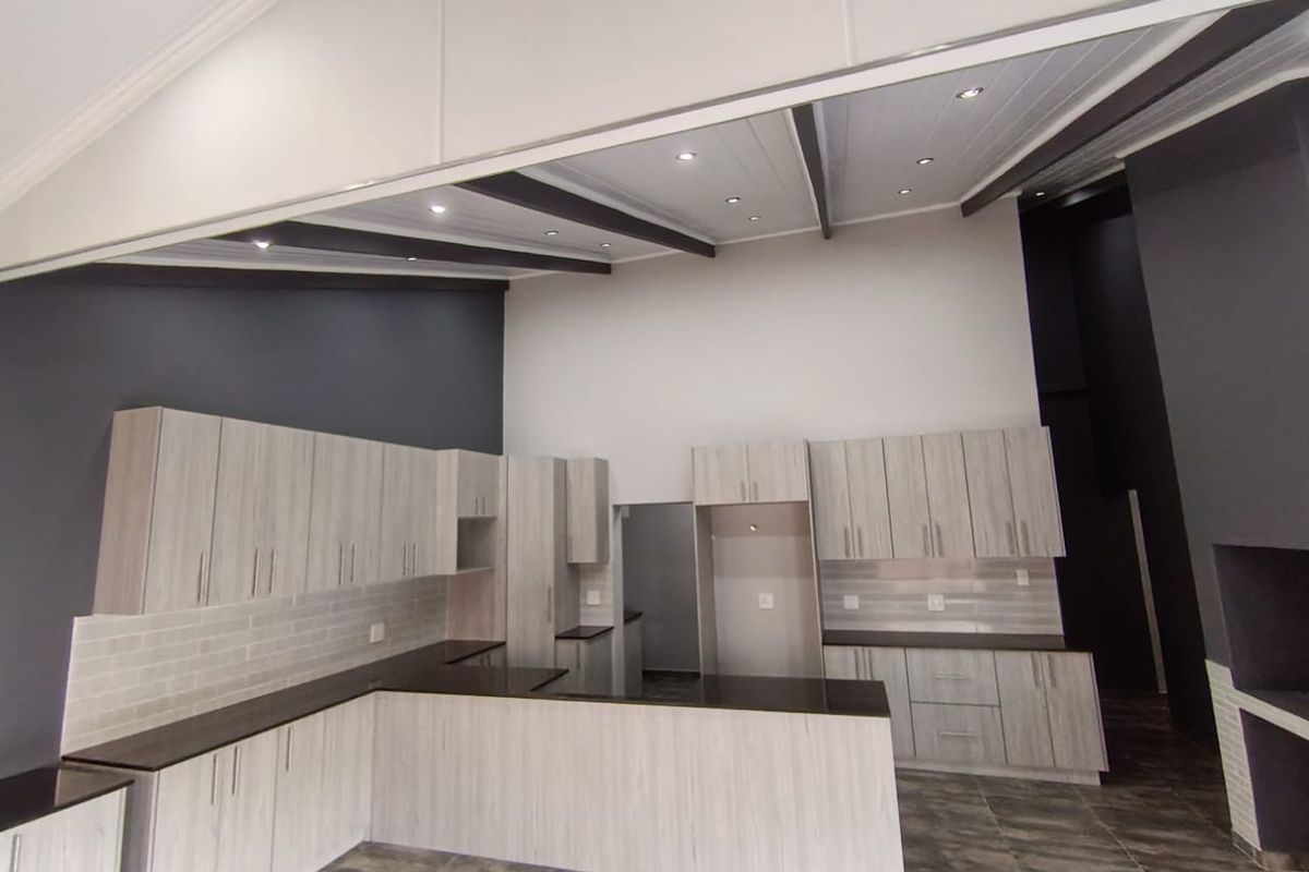 Duet For Sale In Mossel Bay - Photo 4