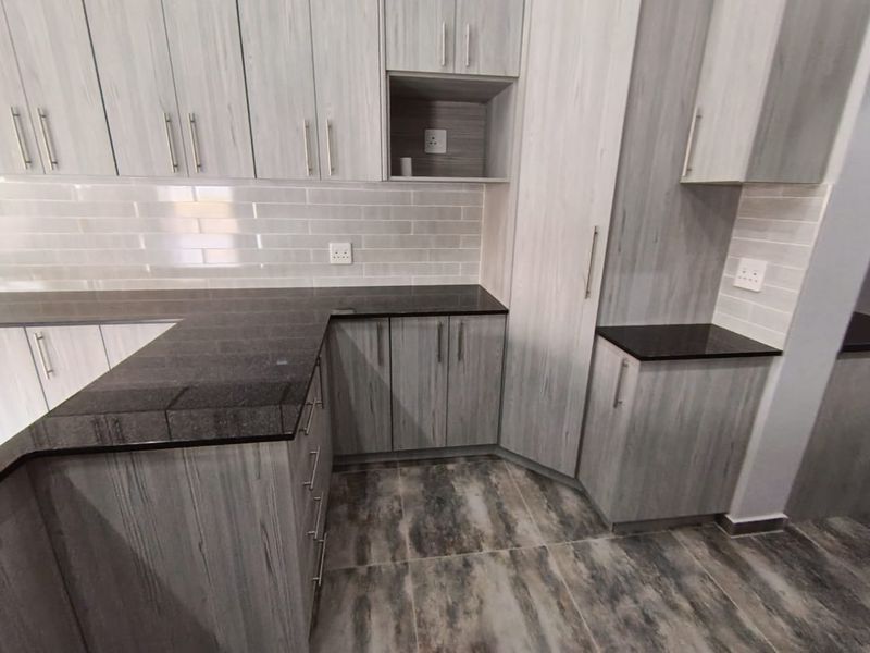 Duet For Sale In Mossel Bay - Photo 2