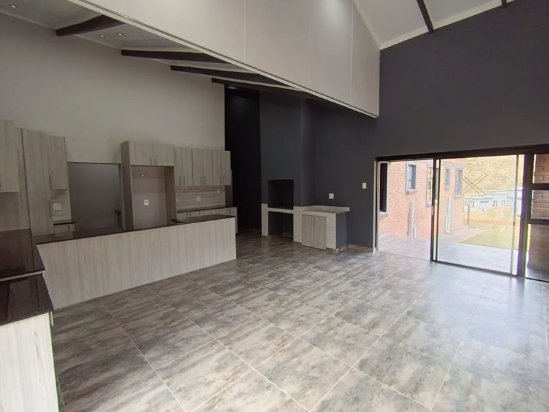 Duet For Sale In Mossel Bay - Photo 1