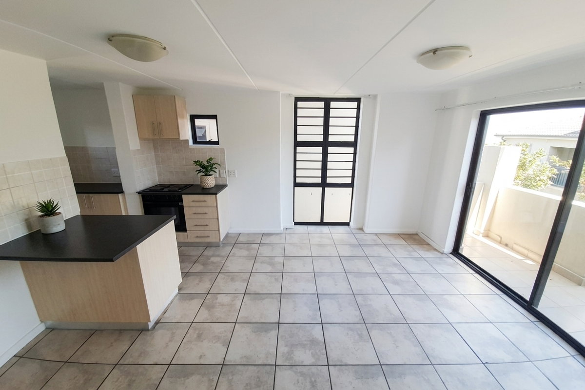 Two-bedroom apartment to rent in Burgundy Estate, Milnerton - Photo 5