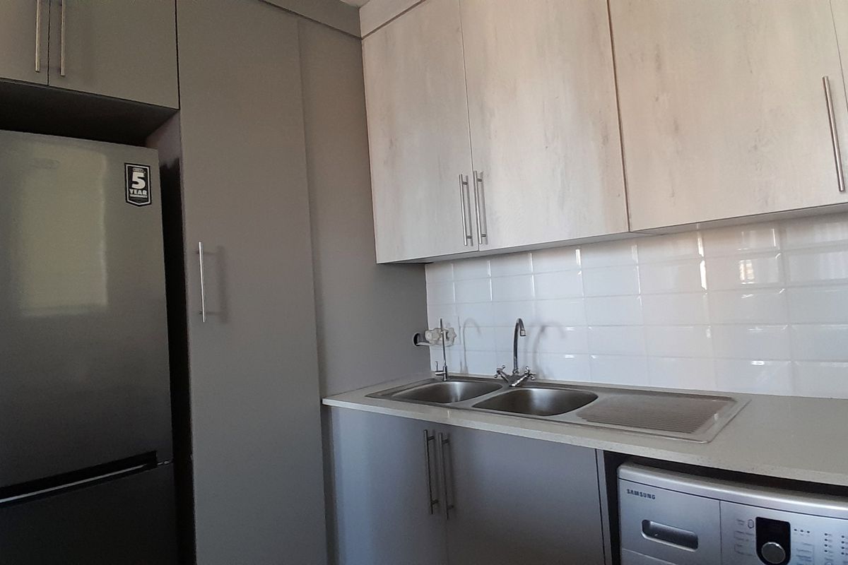 Secure, Stylish, and Seriously Convenient - Photo 4