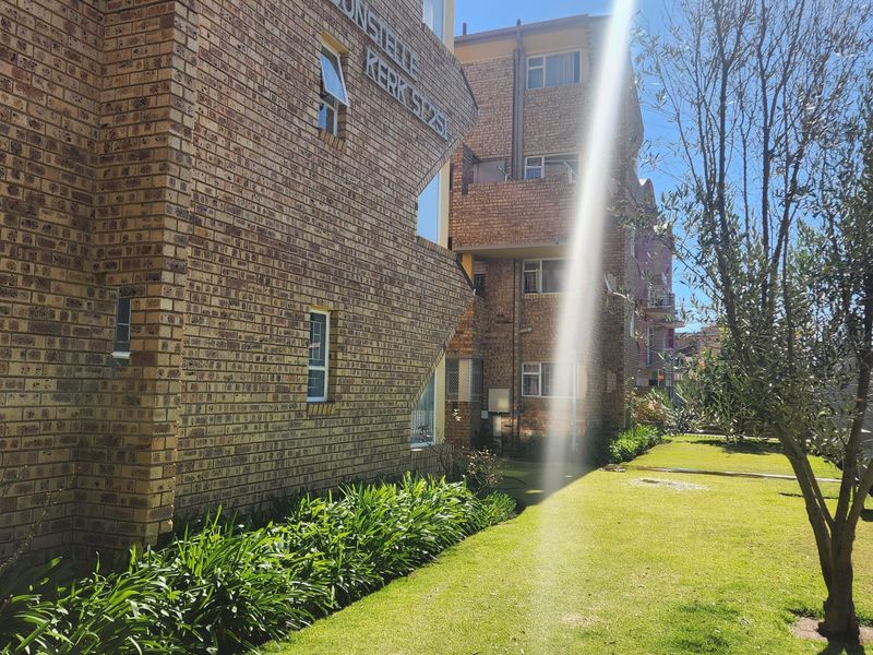Apartment For Sale In Potchefstroom - Photo 1