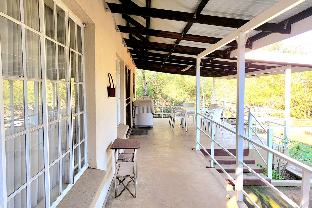 Low maintenance and close to the Kruger Fence - Photo 4