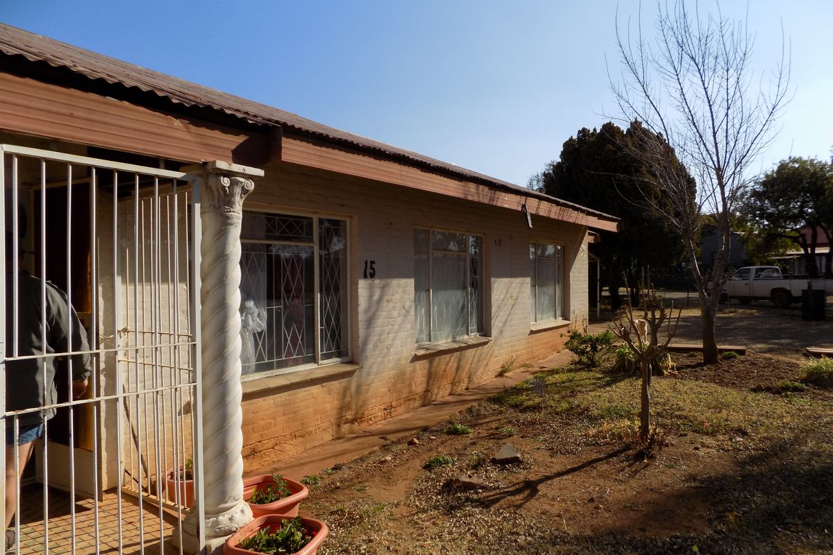 3 Bedroom home for sale - Photo 4