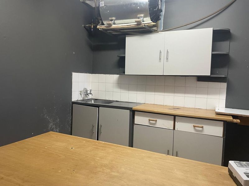 Great rental income opportunity! - Photo 5