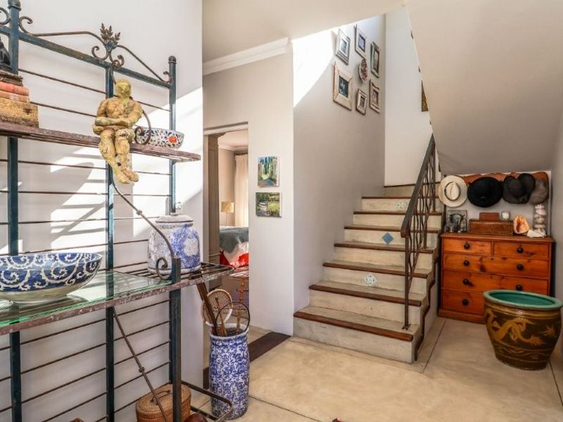 Exclusive Coastal Retreat in Tollas Oord – Space, Style & Potential - Photo 6