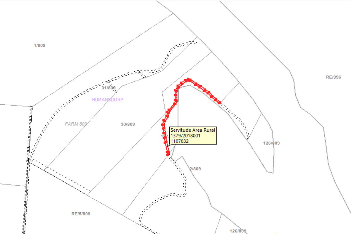 A cadastral map showing the property boundaries and a designated rural servitude area.
