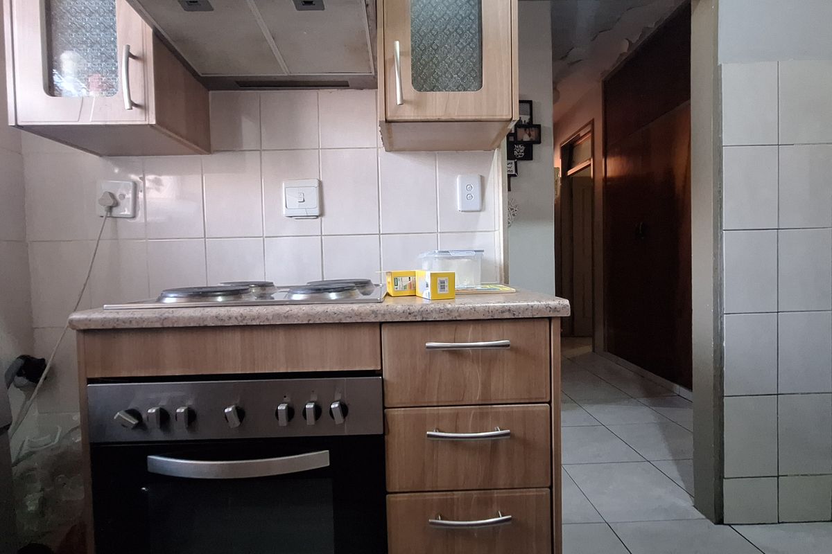 Charming 2.5 bedroom apartment, and more to see - Photo 4