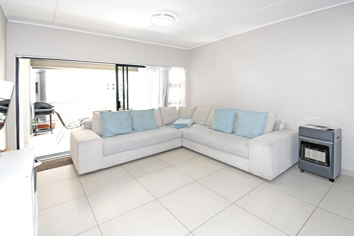 Exceptional Value in Prime Location – 2 Bedroom Apartment with Backup Power in Jacana Estate - Photo 4