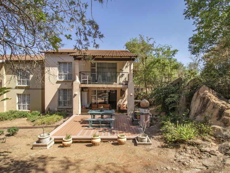 A NEAT & APPEALING APARTMENT IDEAL FOR FIRST TIME HOME BUYERS! - Photo 2