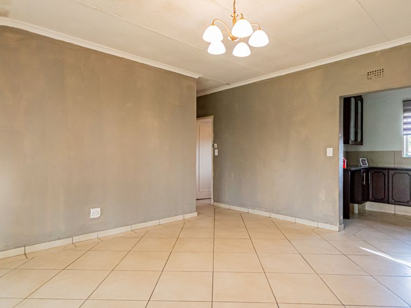 Country charm meets modern convenience - Photo 6