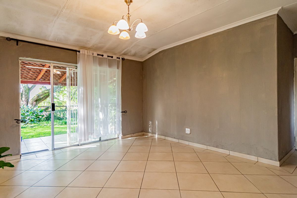 Country charm meets modern convenience - Photo 5