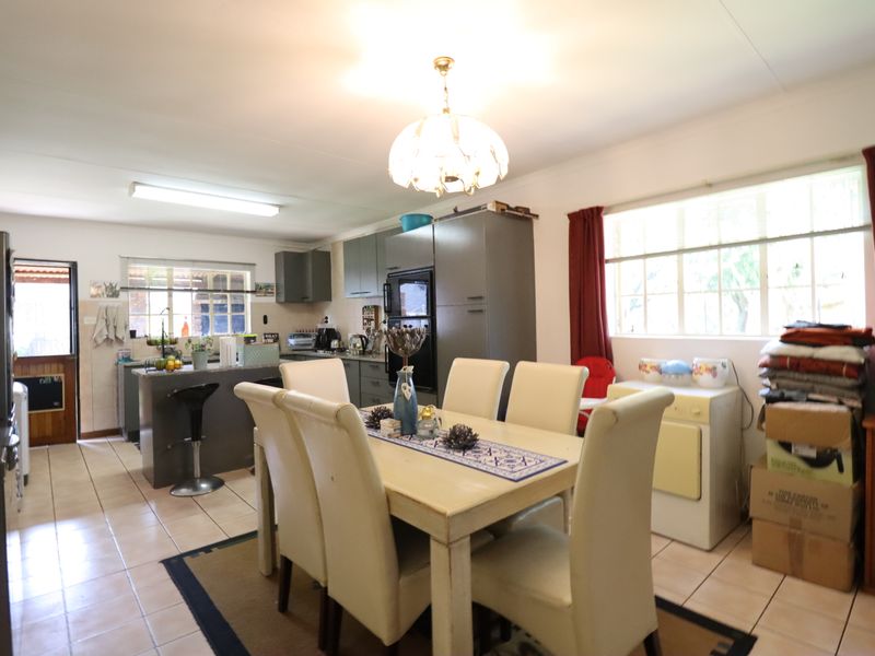 The Ultimate Family Compound: 2 Hectares of Opportunity and Freedom - Photo 4