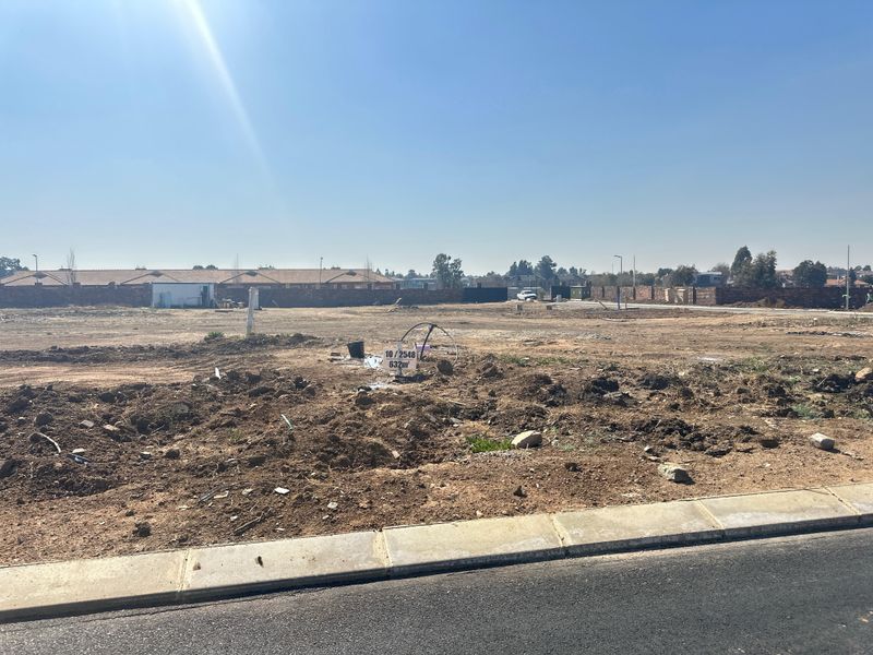 Build Your Dream Home in Exclusive Helderwyk Estate - Photo 2