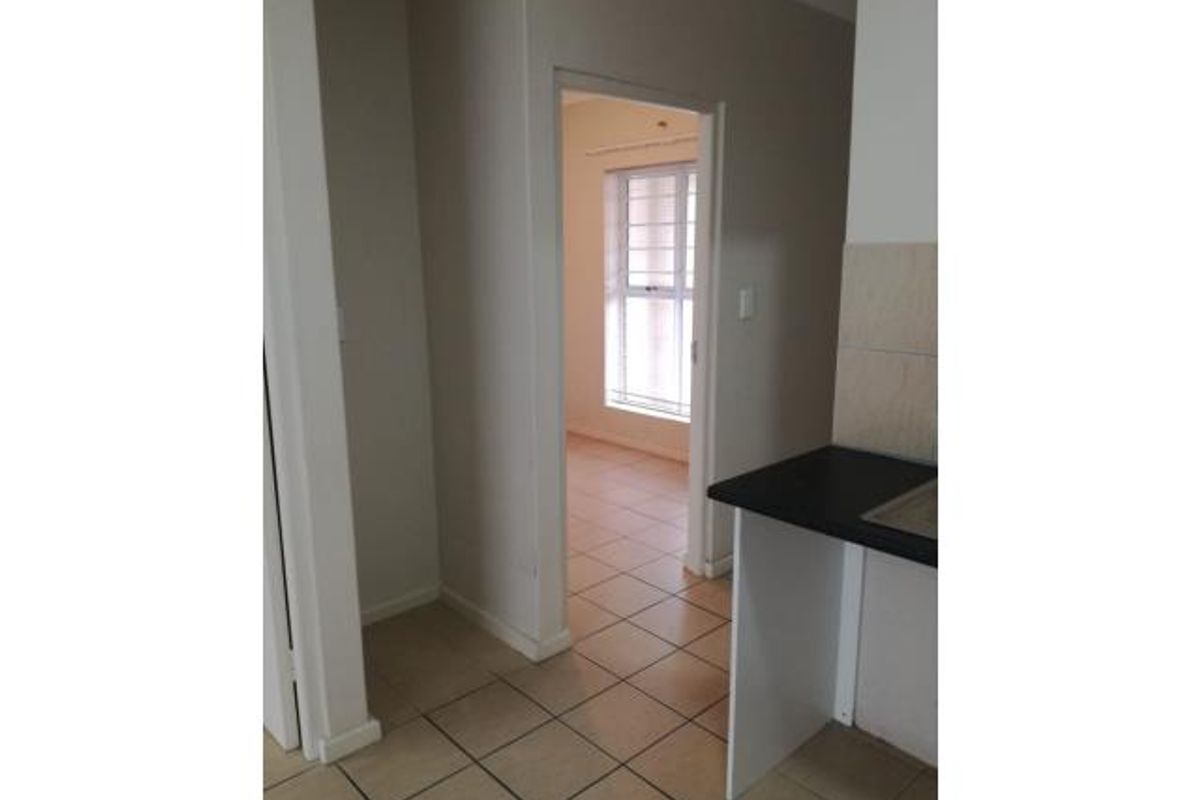 Ground Floor Apartment for rent in Viking Villas - Photo 5