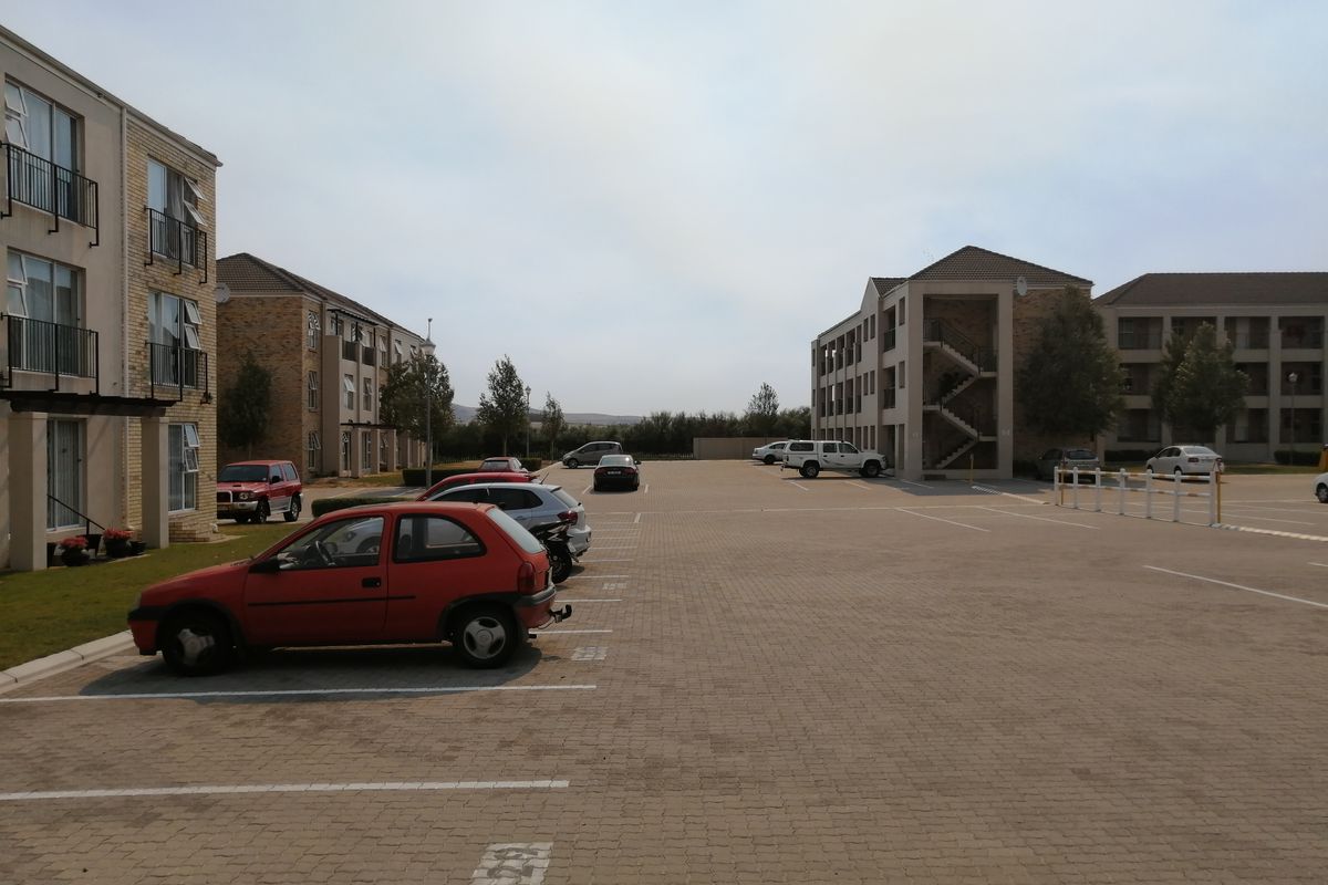 Ground Floor Apartment for rent in Viking Villas - Photo 3