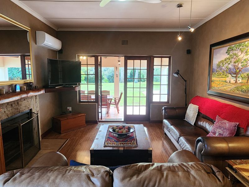 Spacious 4-Bedroom Family Home in Quiet Cul-de-Sac - Photo 10