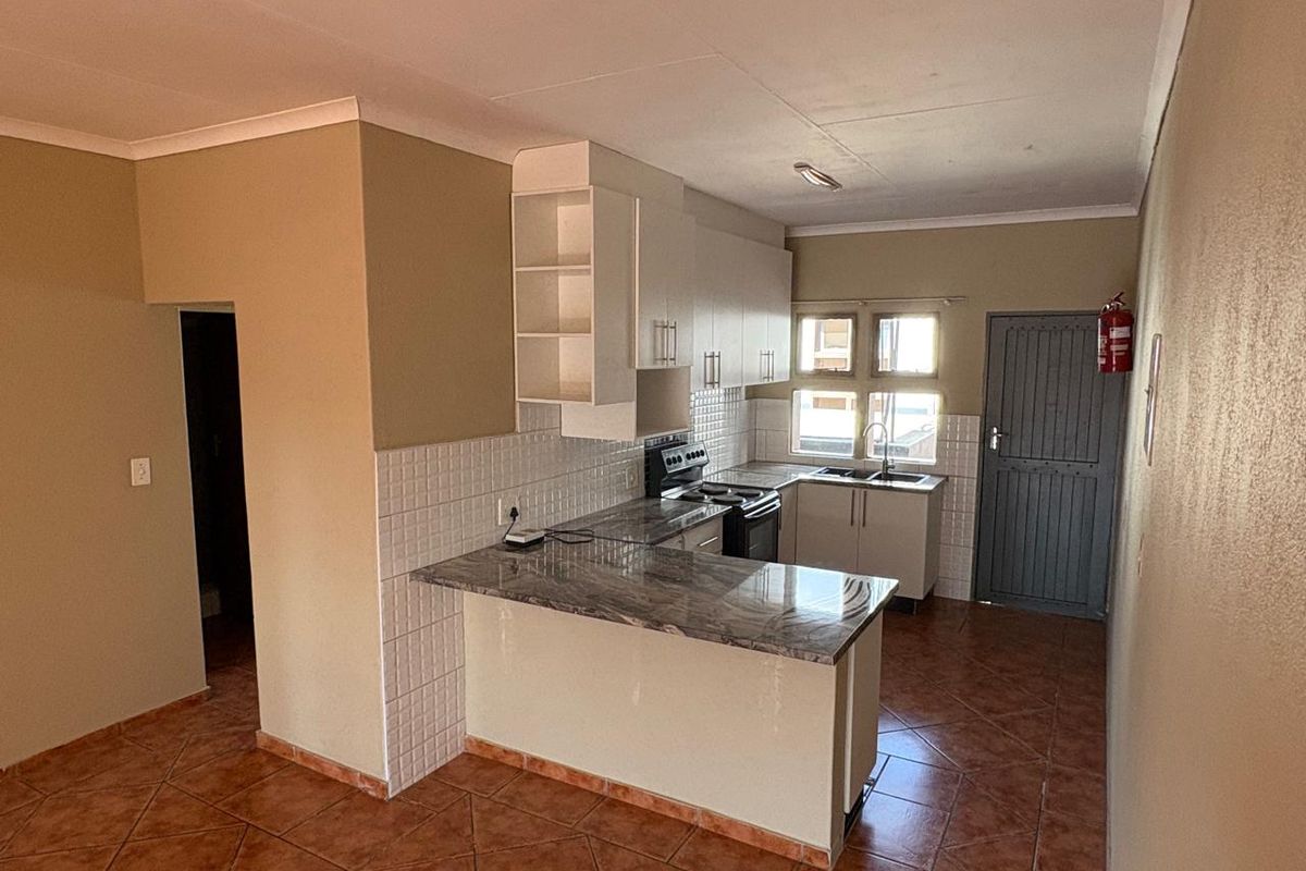 2-Bedroom apartment for sale - Photo 3