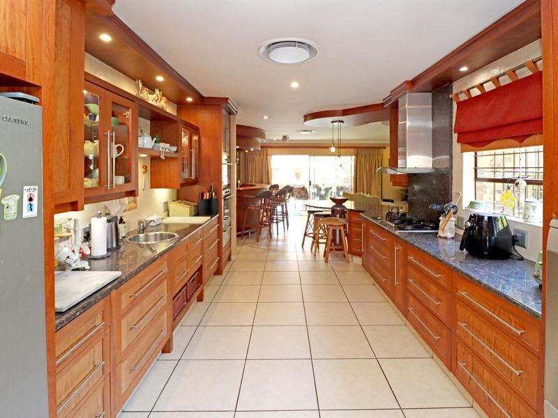 Exceptional Family Home with Every Modern Amenity - Photo 9