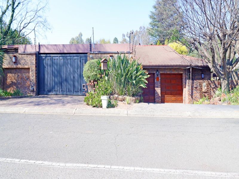 Exceptional Family Home with Every Modern Amenity - Photo 6