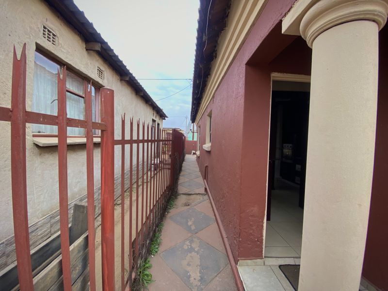 Modern Living, Made for You - Photo 3