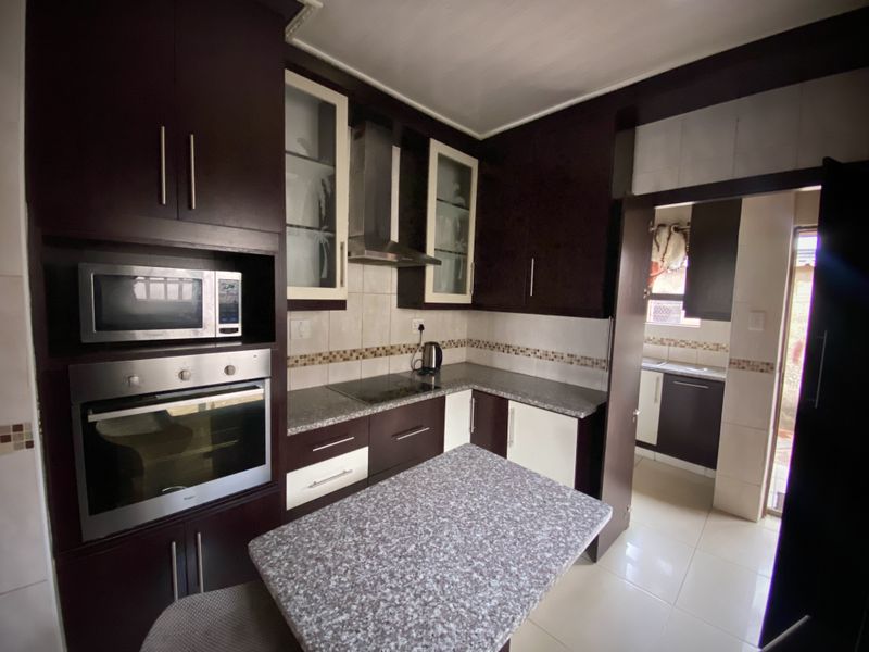 Modern Living, Made for You - Photo 7