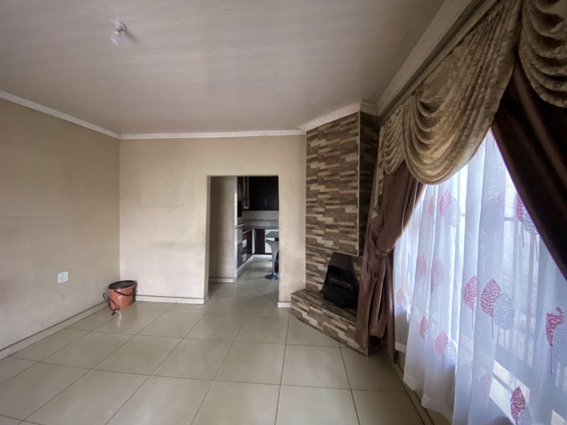 Modern Living, Made for You - Photo 6