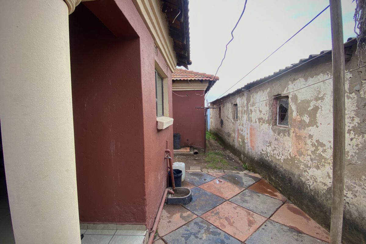 Modern Living, Made for You - Photo 4