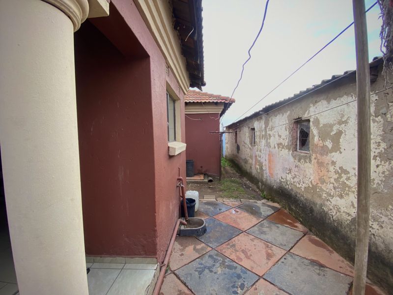 Modern Living, Made for You - Photo 4