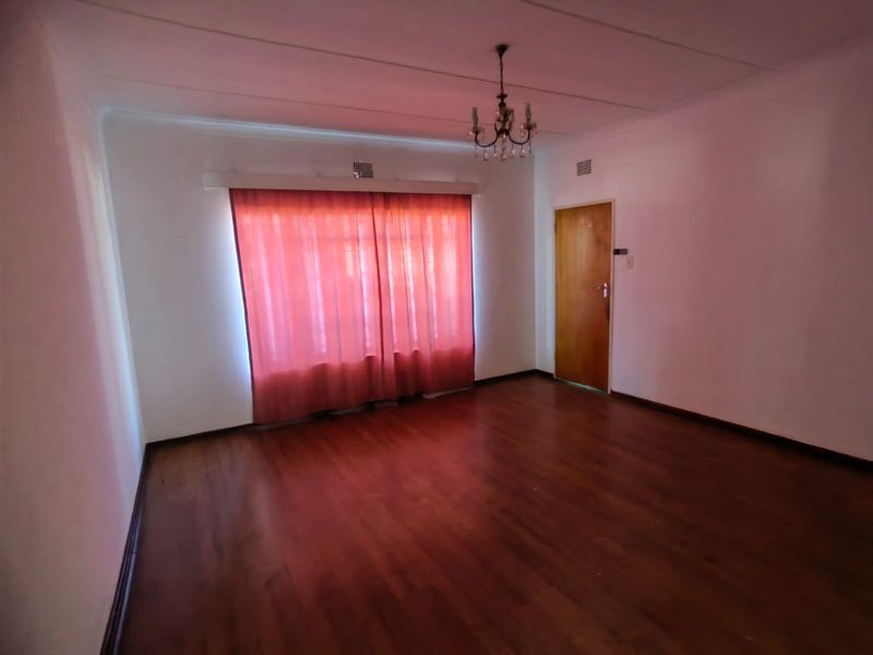 Family home set in a quiet neighbourhood in Parys - Photo 7