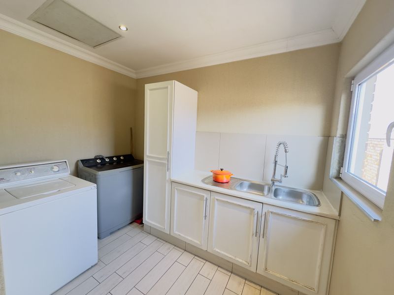 Sectional Title for Sale in Sharon Park - Photo 4