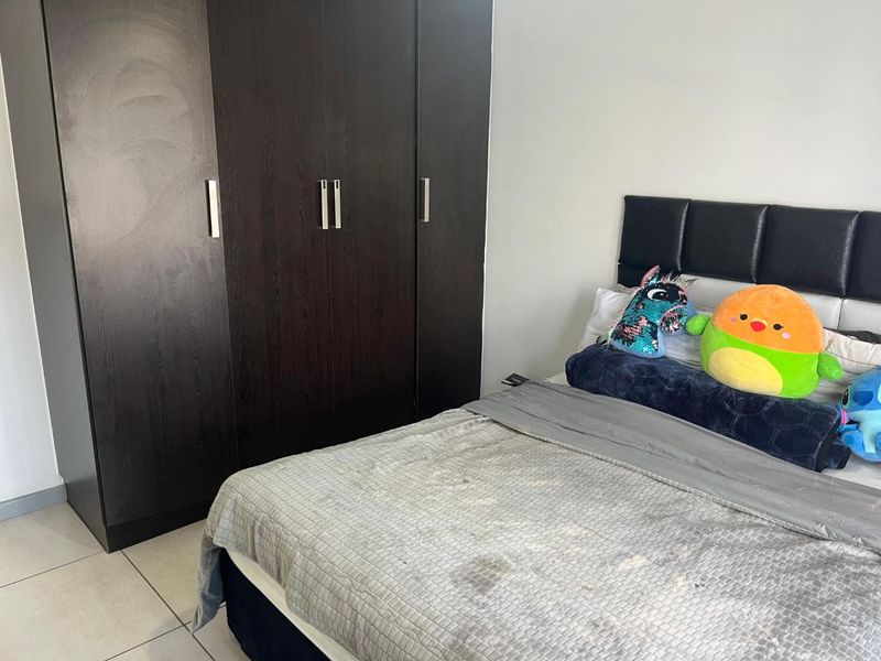 Call to Investors and New Home-owners for this Perfectly Priced Pickup! - Photo 9