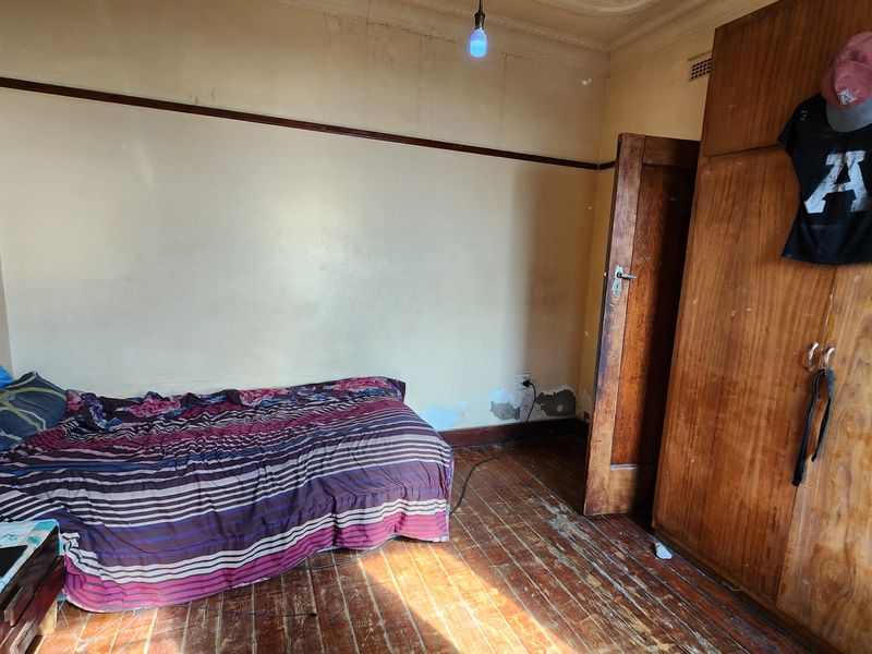 Golden oldie with 2 rental income flatlets in Central Nigel - Photo 8