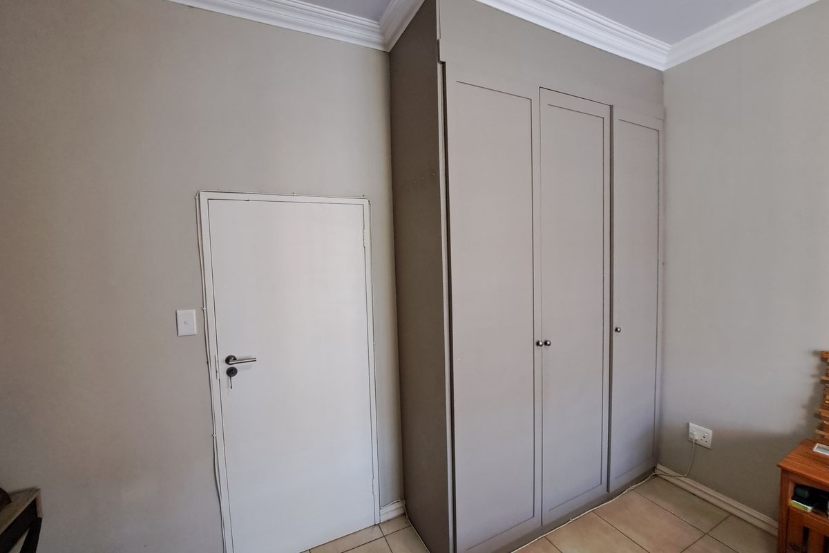 1-Bedroom Apartment - Photo 3