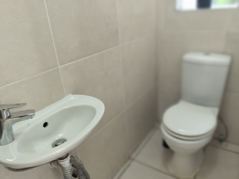 3 Bedroom spacious townhouse for sale in Bedford Gardens - Photo 6