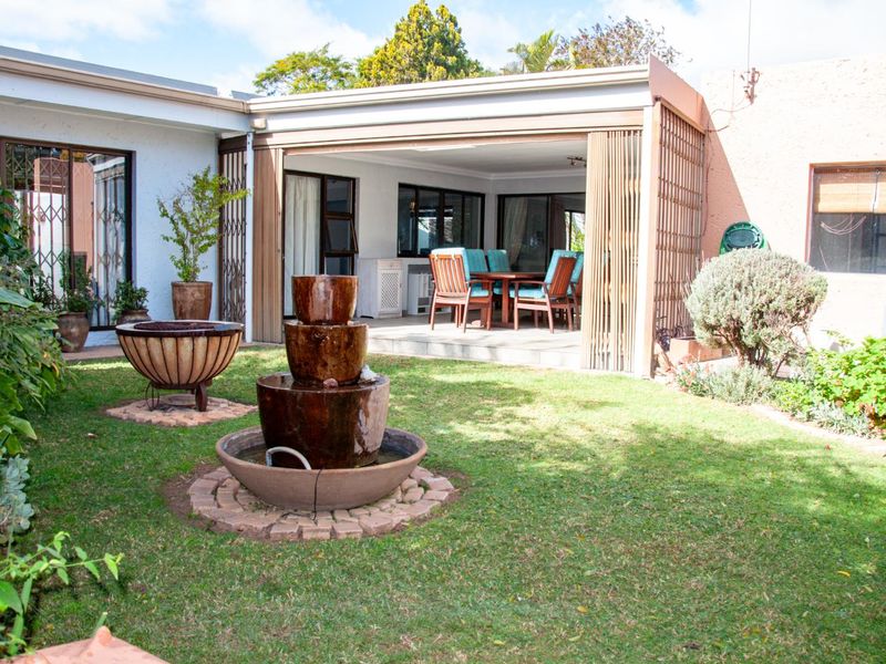 Three Bed House in Sought After Paulshof Estate. - Photo 1