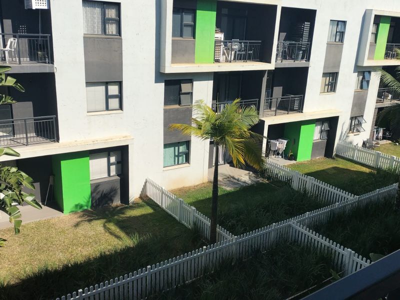 Great Investment Opportunity or Starter Home! - Photo 10