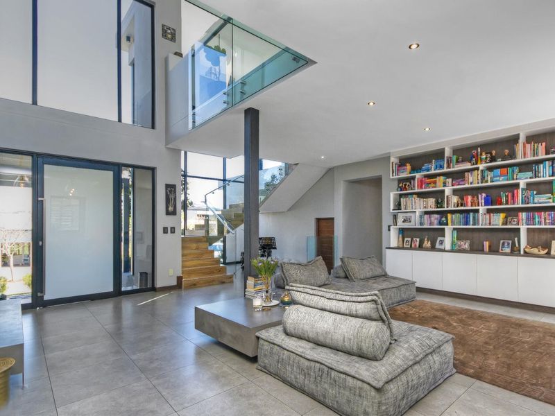 Immaculate 4-Bedroom Family Haven in Waterfall Country Estate - Photo 7