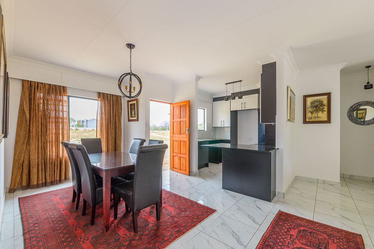 Modern 3-Bedroom Double-Storey Homes in Eldorette – Tailored for You - Photo 5