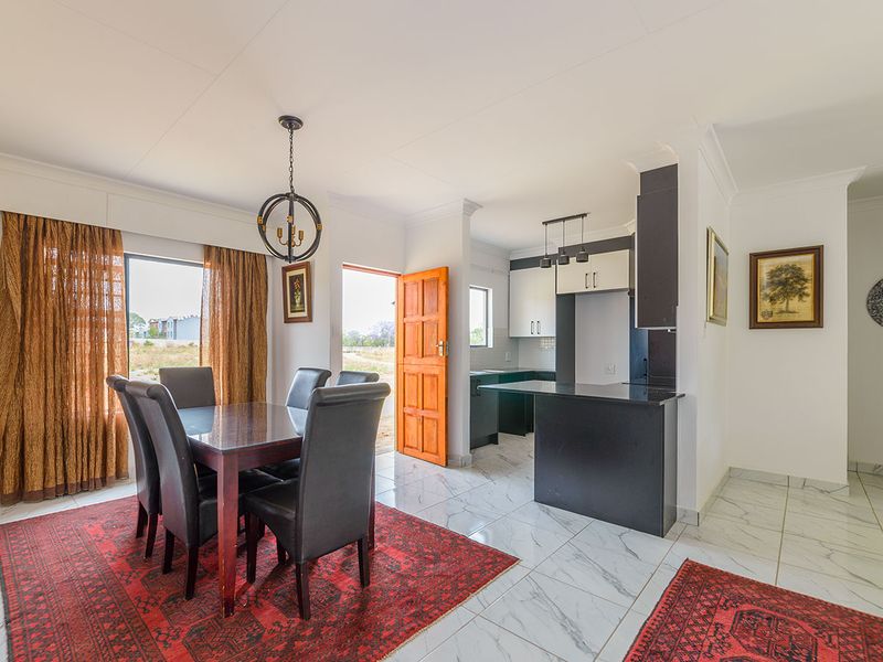 Modern 3-Bedroom Double-Storey Homes in Eldorette – Tailored for You - Photo 5