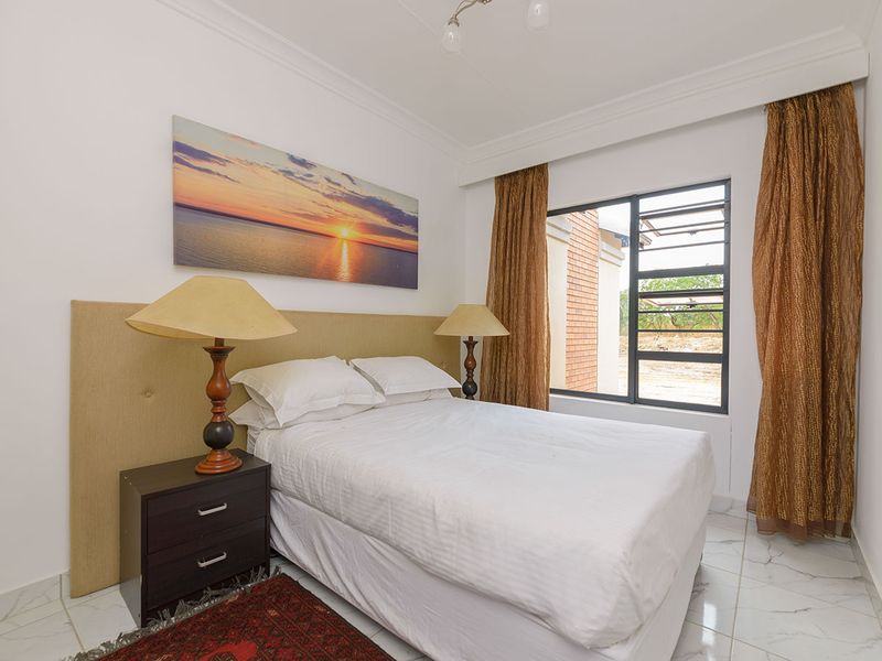 Modern 3-Bedroom Double-Storey Homes in Eldorette – Tailored for You - Photo 10