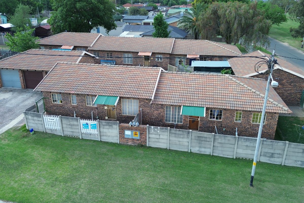 5 Rental Units Across 2 Stands – Ideal for Investors - Photo 2