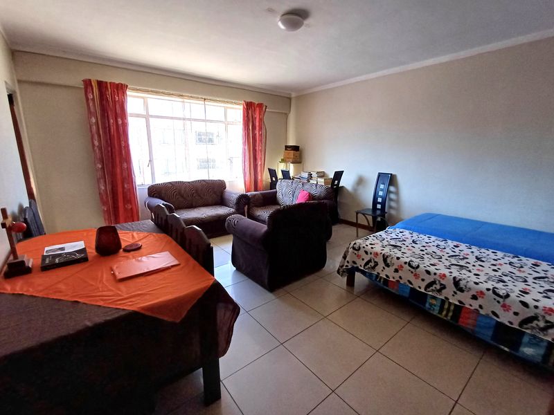 2 Bedroom Flat for Sale, College Hill, Uitenhage - Photo 10