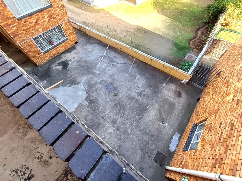 2 Bedroom Flat for Sale, College Hill, Uitenhage - Photo 6