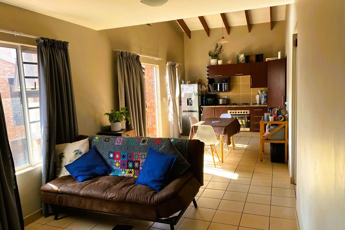 Ideal Student Apartment Opposite NWU! - Photo 3