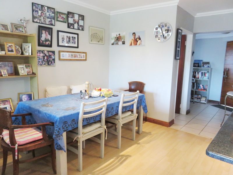 Vaal Dam Water views from this secure Townhouse in Deneysville. - Photo 6