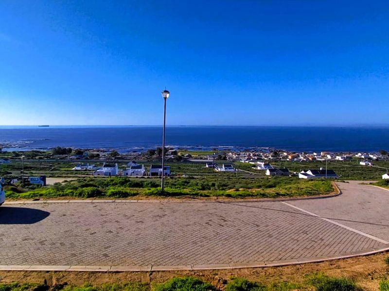 You are invited to explore this West Coast plot with a view on the Atlantic Ocean. - Photo 3