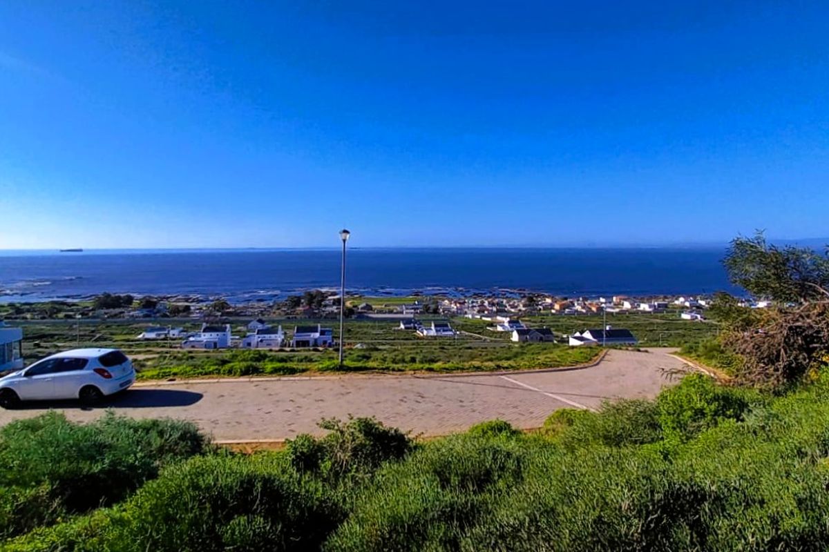 You are invited to explore this West Coast plot with a view on the Atlantic Ocean. - Photo 5