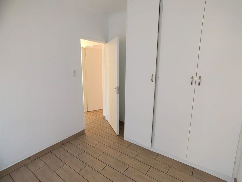 Lock Up and Go 2 Bedroom Townhouse for sale in Parys - Photo 9