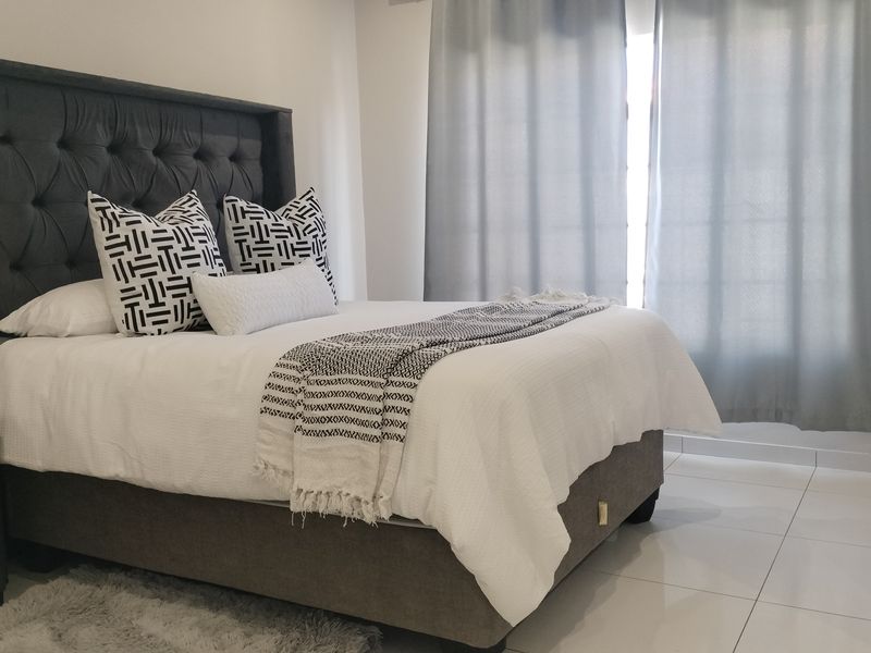 You’ll Want To Live Here! - Photo 8